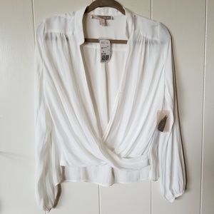 🐰SOLD🐰Longsleeve flowy blouse